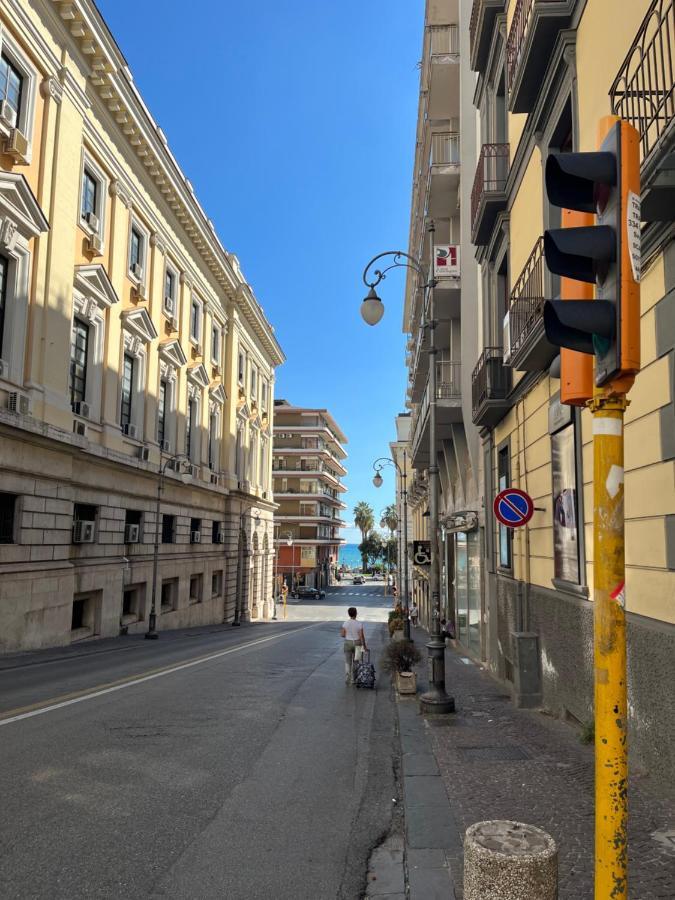 B&B Al Corso 萨莱诺 外观 照片