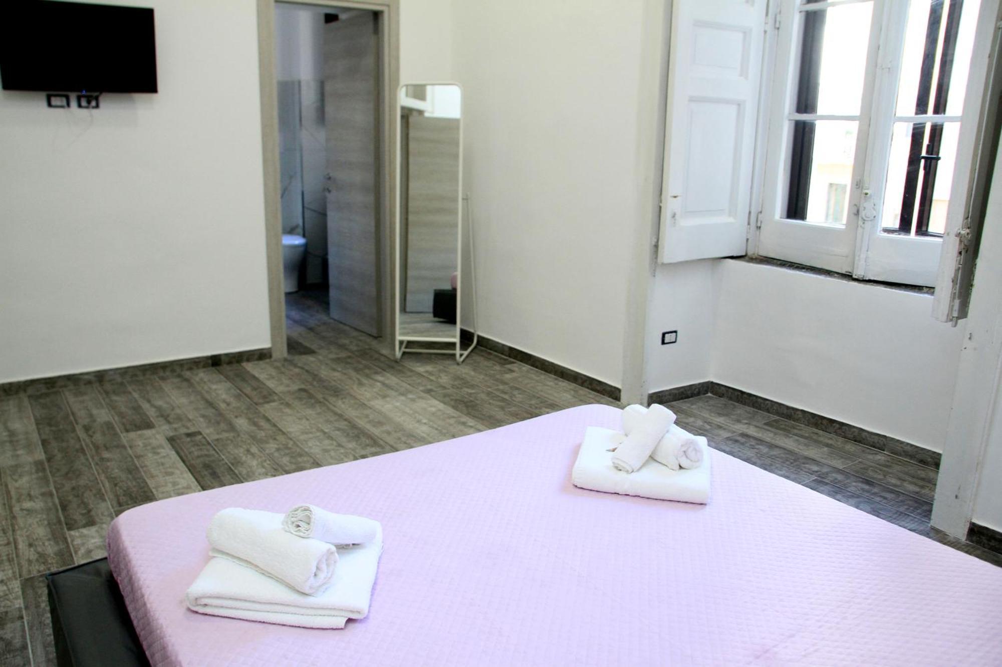 B&B Al Corso 萨莱诺 外观 照片
